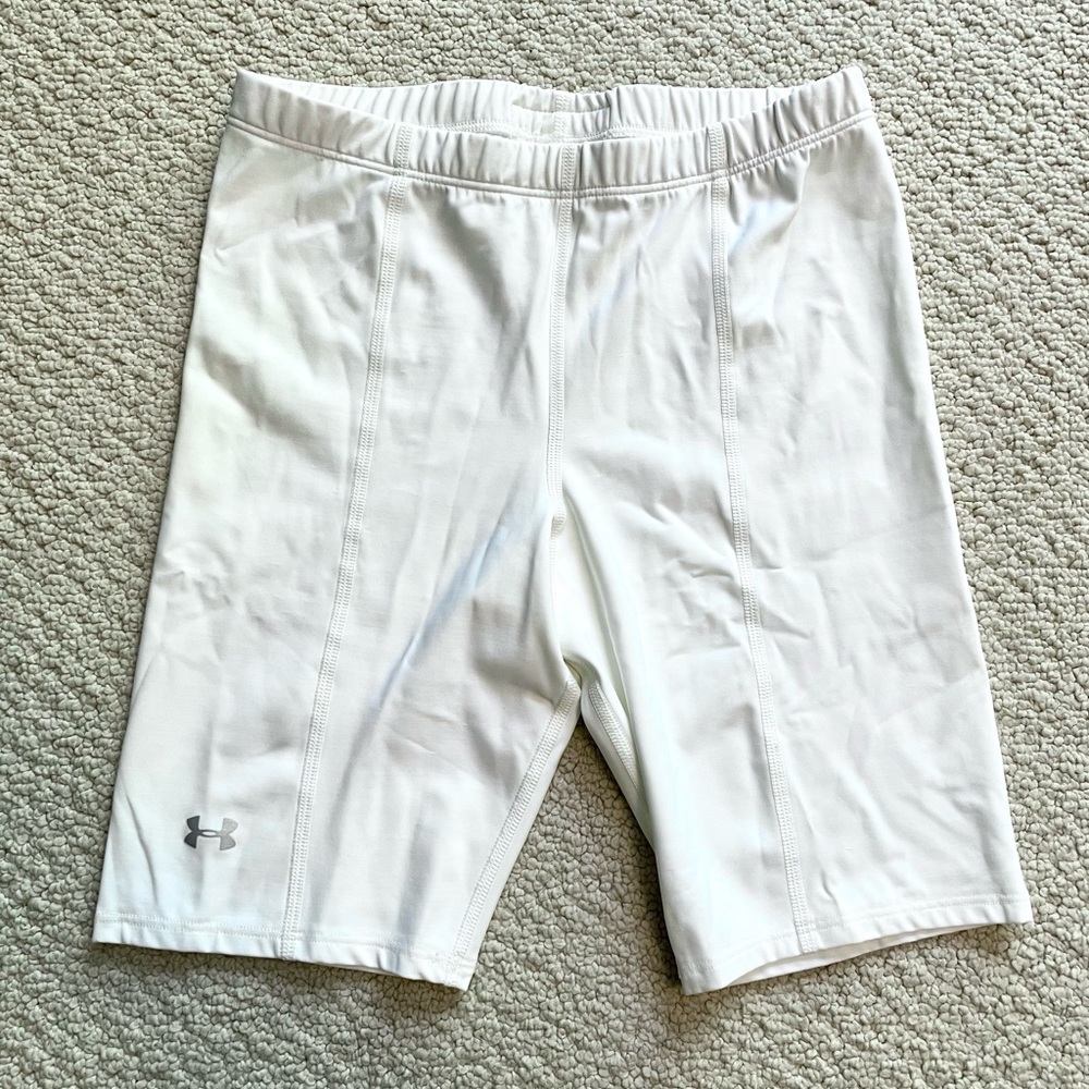 Under Armour women’s white bike shorts